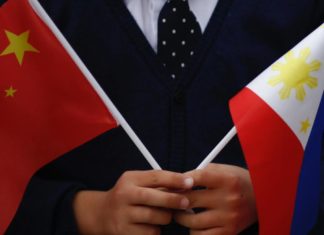 Chinese fintech lenders flock to the Philippines