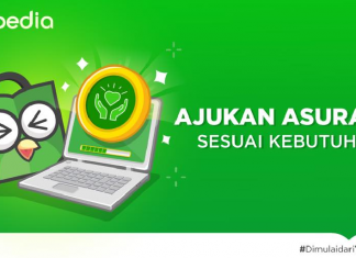 What is Tokopedia doing in insurtech?