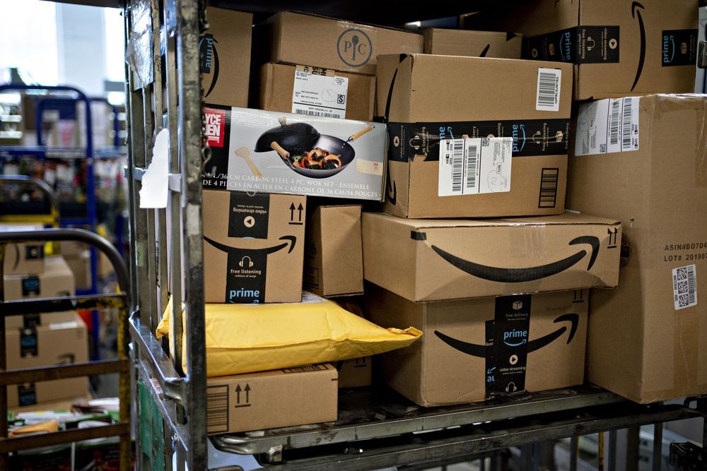 Pandemic logistics - Amazon