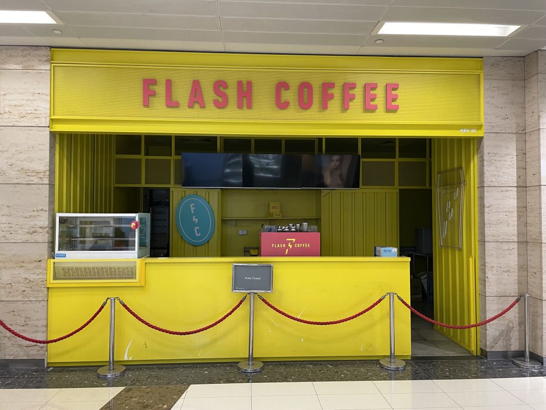Empty flash coffee outlet